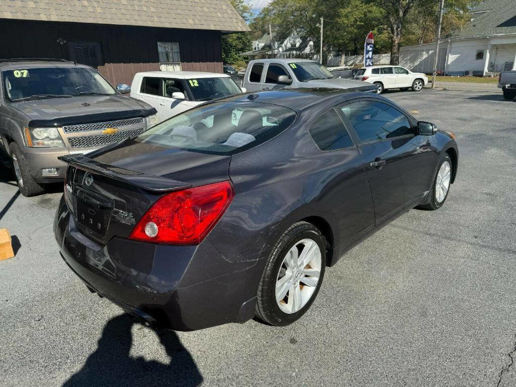 Used 2011 Nissan Altima 2.5 S w/ 2.5S Premium Pkg FWD image 4