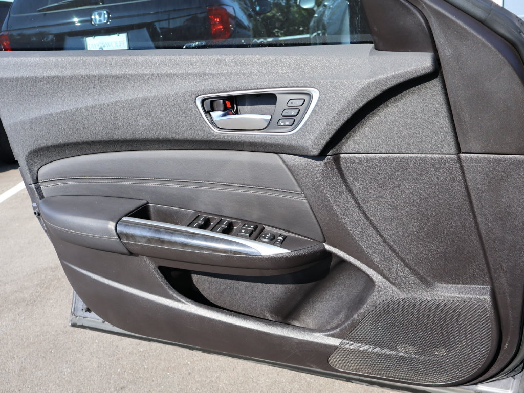 Used 2019 Acura TLX FWD image 29