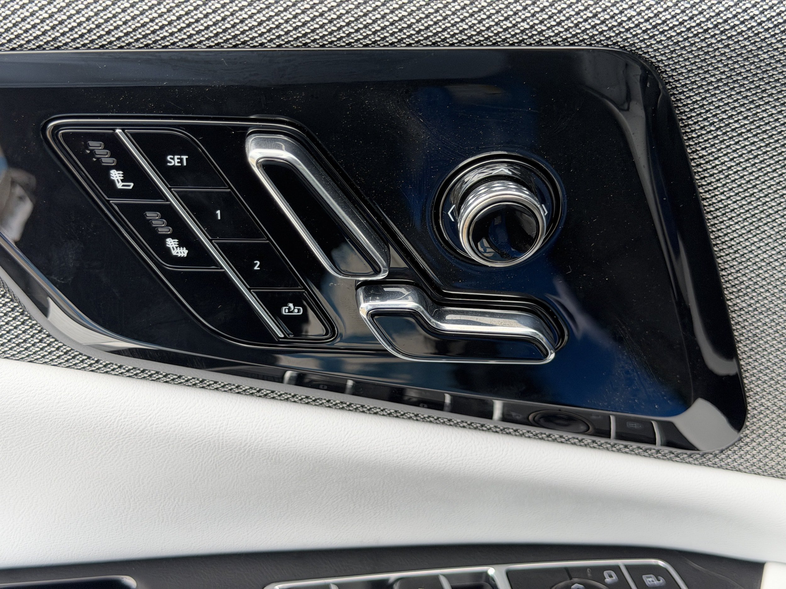 New 2026 Cadillac Optiq Luxury 1 RWD image 20