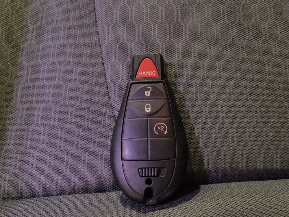 Used 2014 RAM 1500 Express RWD image 32