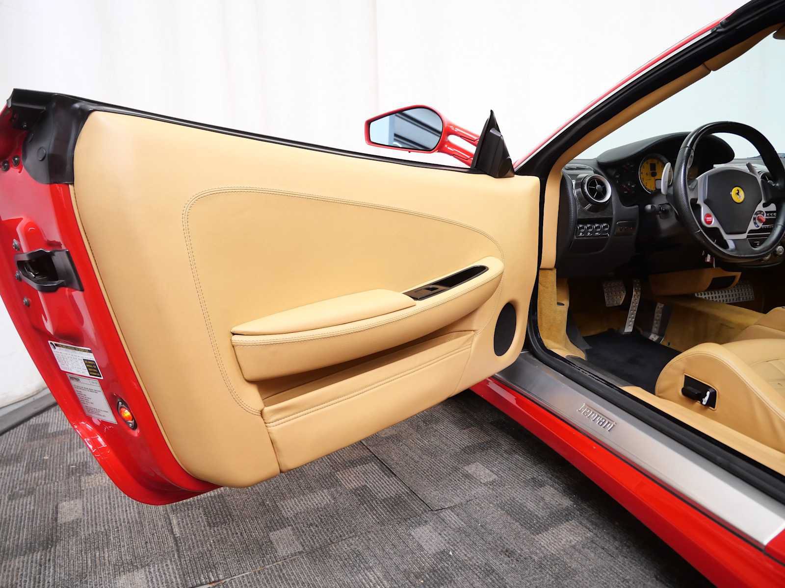 Used 2005 Ferrari F430 Spider RWD image 15