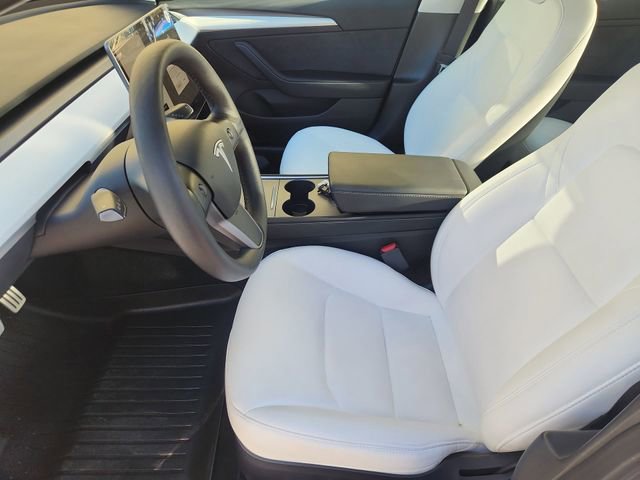 Used 2023 Tesla Model 3 Performance image 19