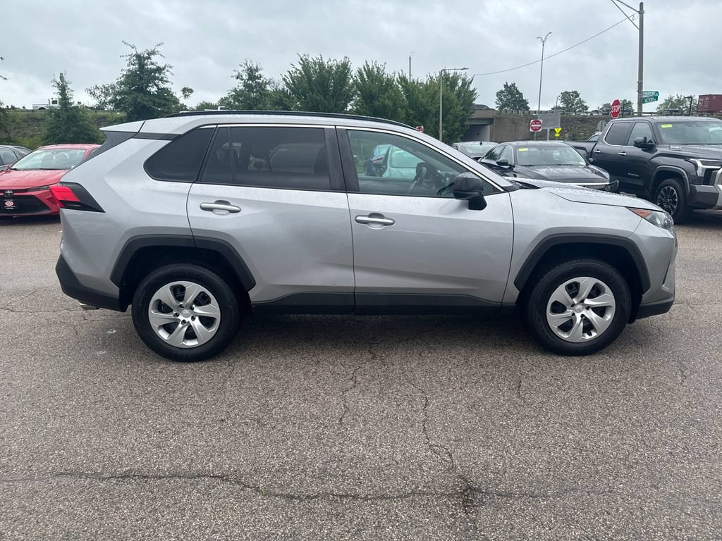 Used 2019 Toyota RAV4 LE w/ All Weather Liner Package AWD/4WD image 9