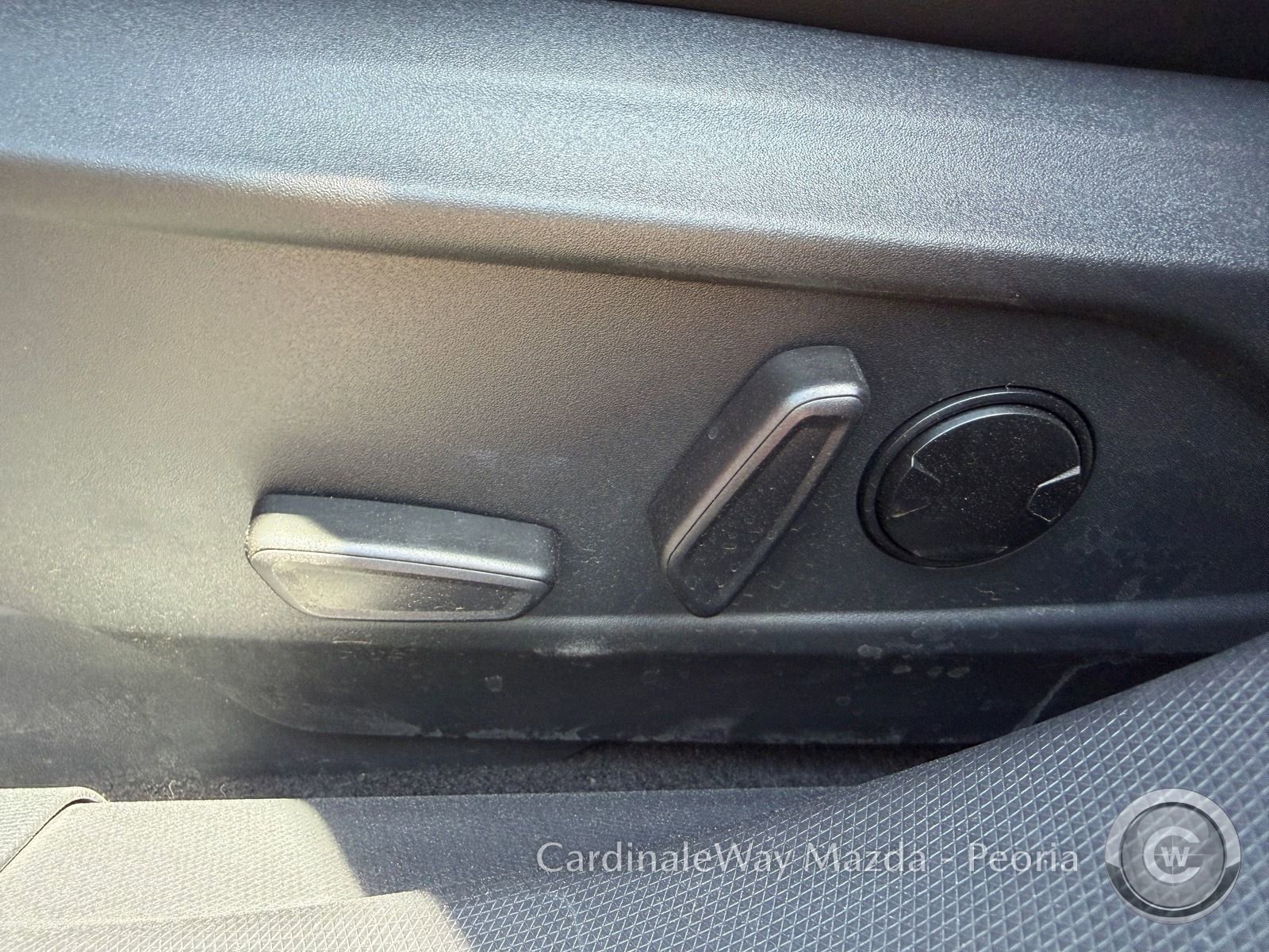 Used 2024 Ford Mustang Mach-E Select AWD/4WD image 17