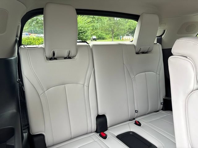 New 2027 INFINITI QX60 Luxe w/ Cargo Package AWD/4WD image 30