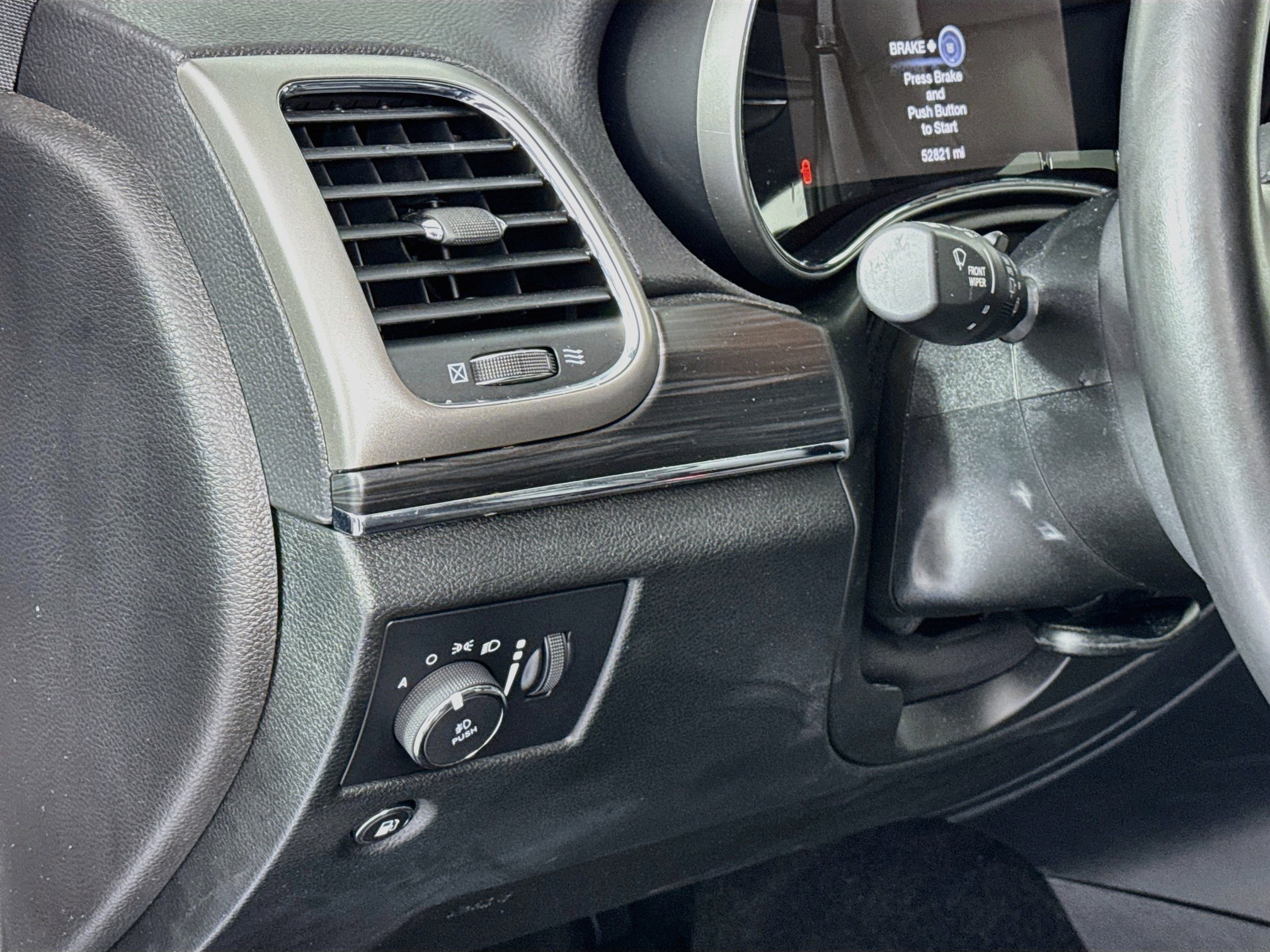 Used 2022 Jeep Grand Cherokee Limited AWD/4WD image 10