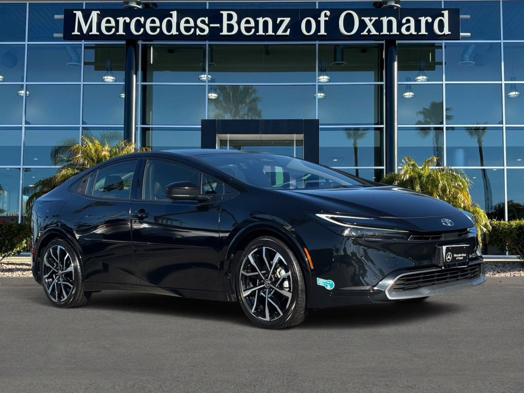 Used 2024 Toyota Prius Prime FWD image 1
