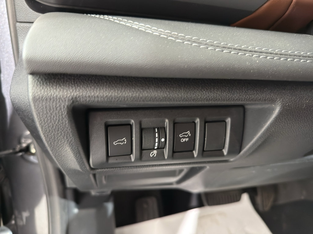 Used 2020 Subaru Outback Touring XT image 34