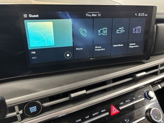 Used 2025 Hyundai Santa Fe SE image 6