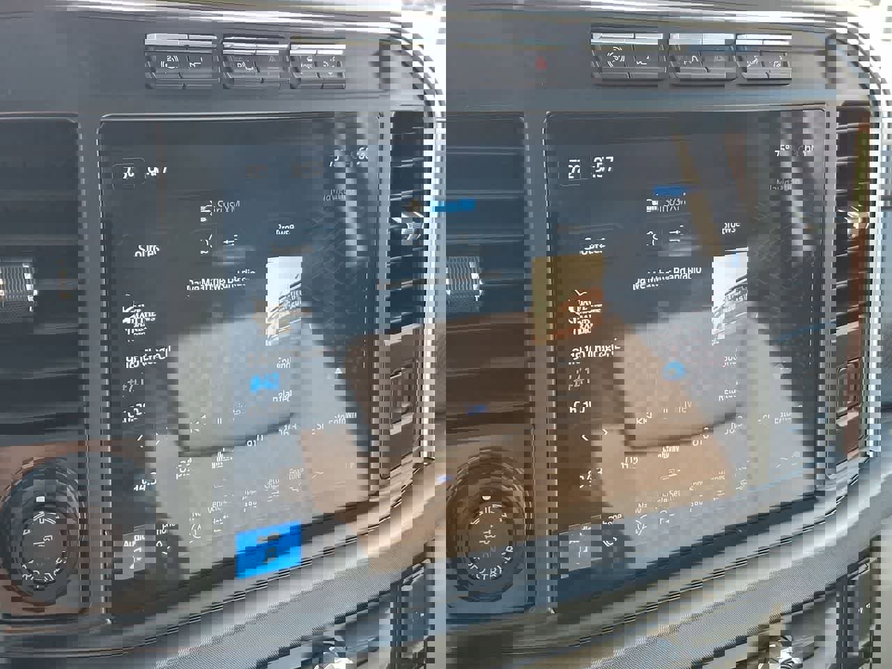 Used 2024 Ford F450 Limited w/ FX4 Off-Road Package image 20