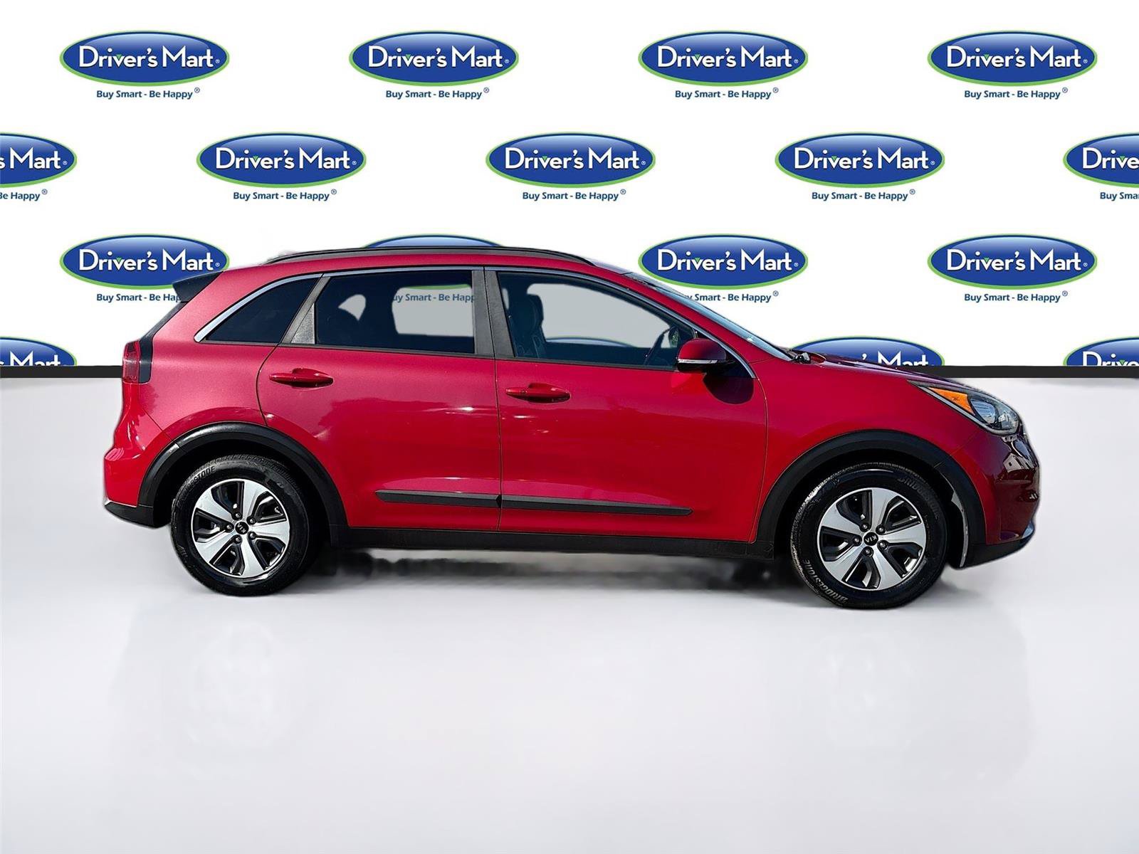 Used 2017 Kia Niro EX FWD image 8