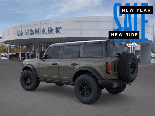 New 2025 Ford Bronco Badlands image 4