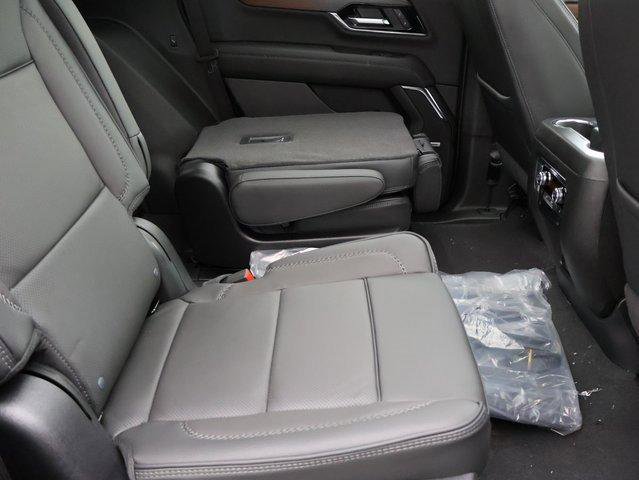 New 2026 GMC Yukon Denali w/ Sun & Power Step Package image 12