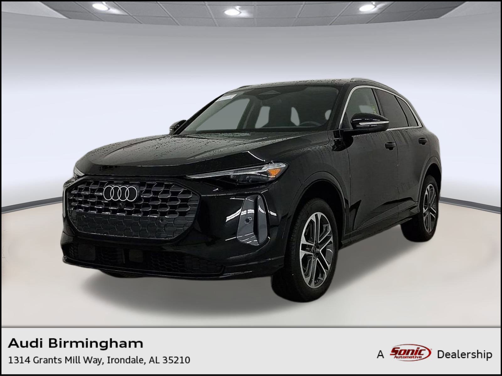 Certified 2025 Audi Q5 Premium Plus w/ Premium Plus image 1