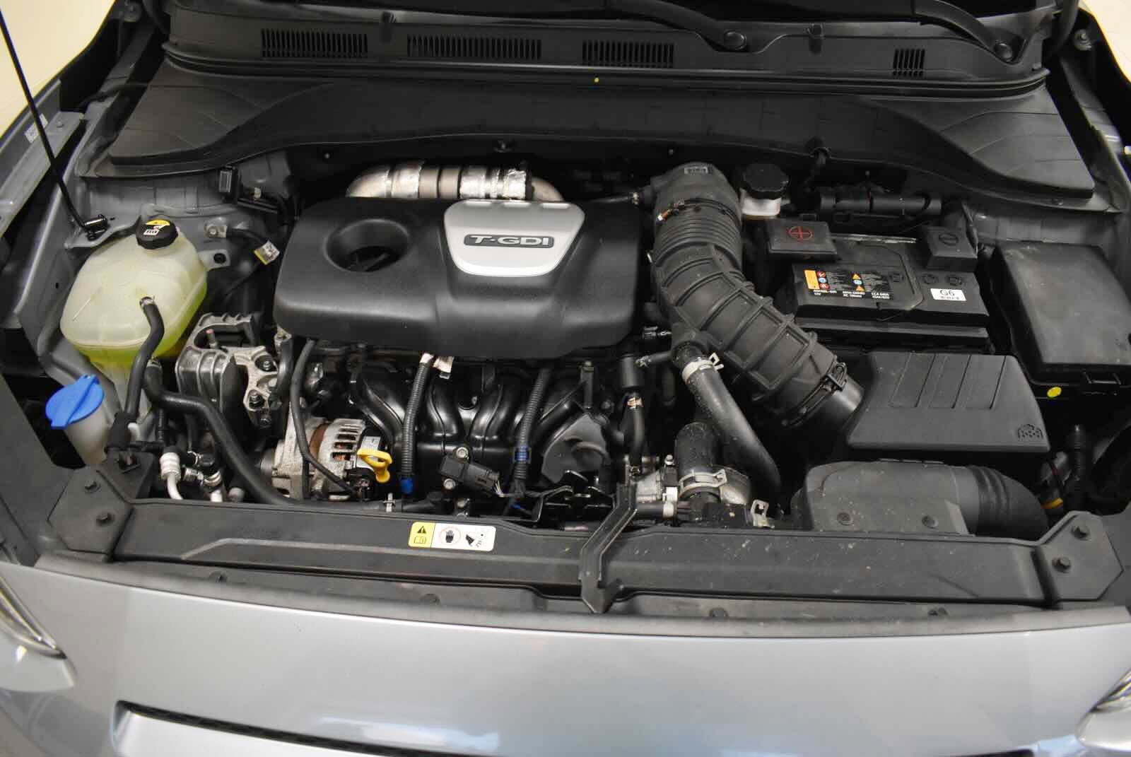 Used 2019 Hyundai Kona Limited AWD/4WD image 28