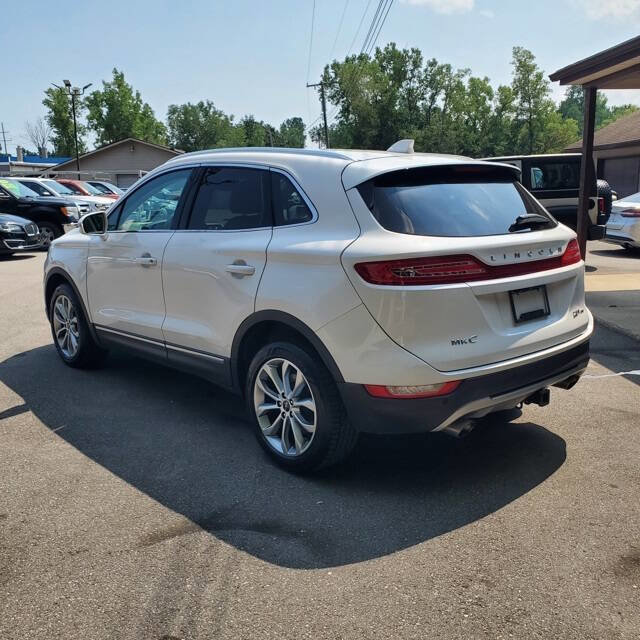 Used 2017 Lincoln MKC Select w/ Select Plus Package image 4