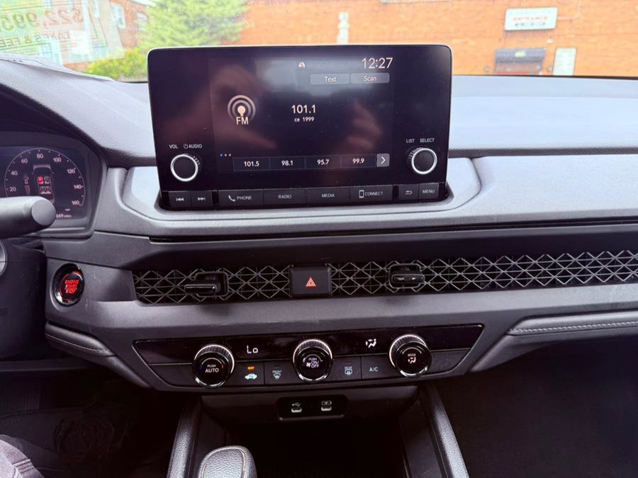 Used 2023 Honda Accord LX image 14