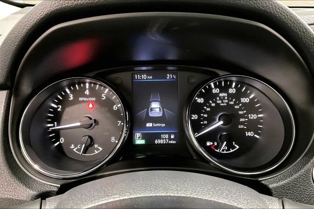 Used 2019 Nissan Rogue S FWD image 16