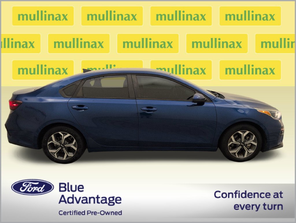 Used 2021 Kia Forte LXS FWD image 2