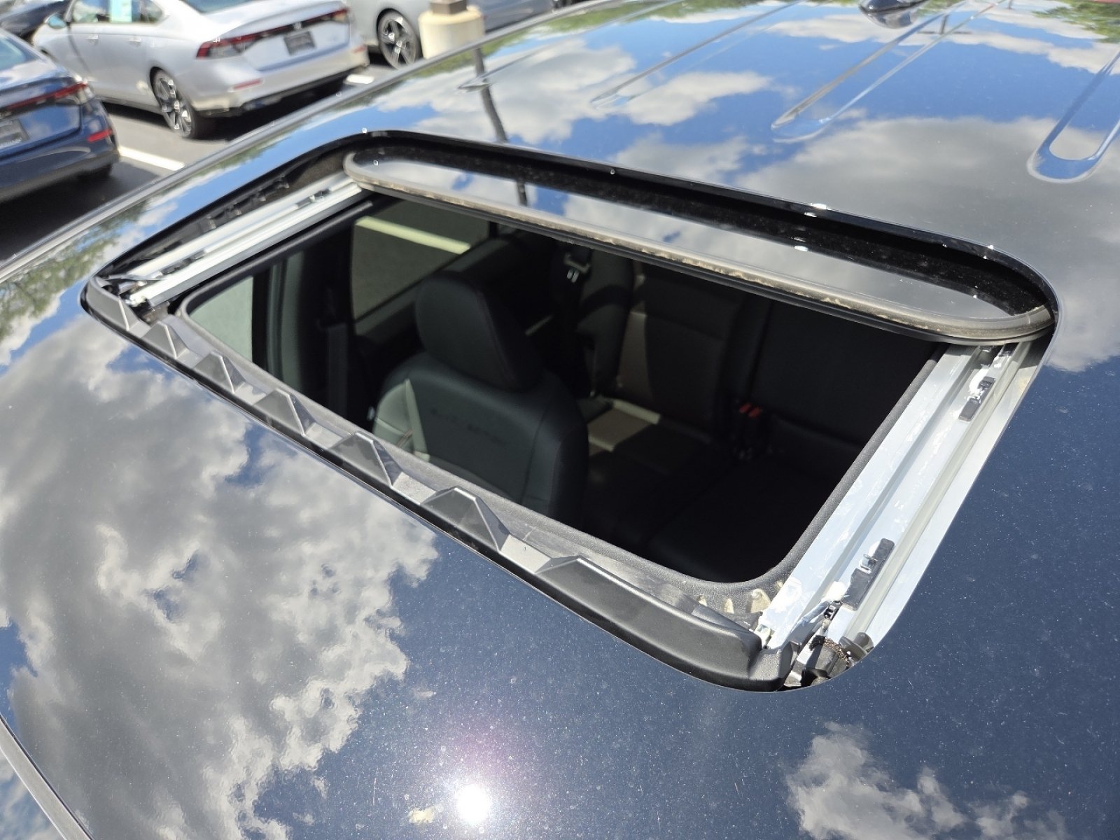 New 2026 Honda Ridgeline Black Edition image 3