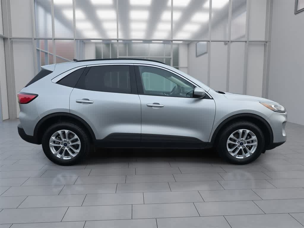 Used 2020 Ford Escape SE AWD/4WD image 2