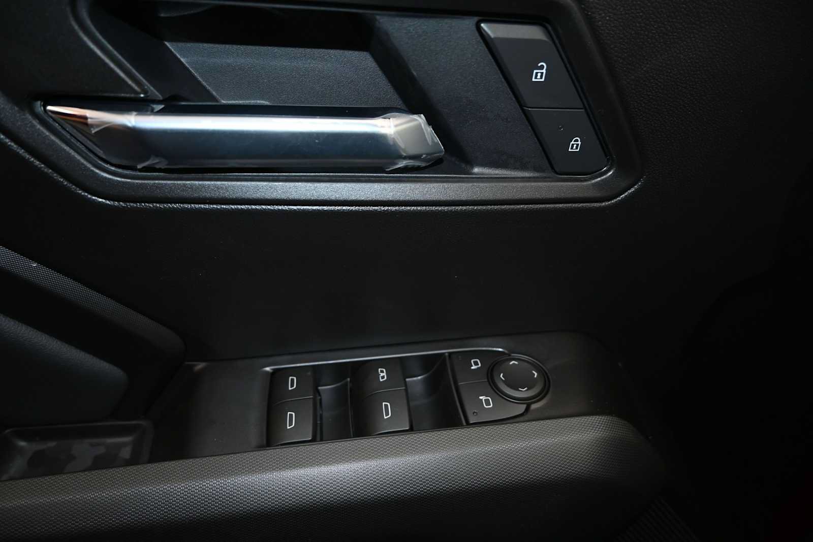 New 2026 GMC Canyon Elevation w/ Convenience Package AWD/4WD image 17