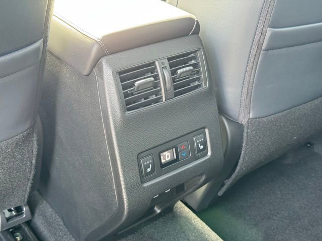 New 2026 Mitsubishi Outlander SEL FWD image 14