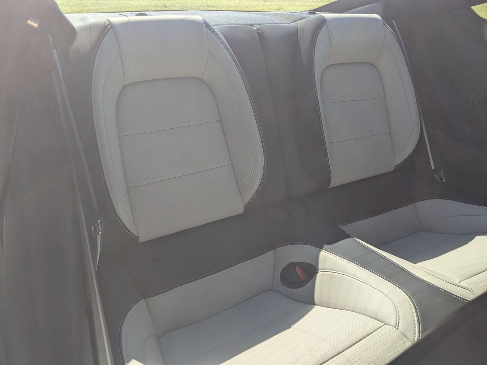 Used 2025 Ford Mustang Premium RWD image 34