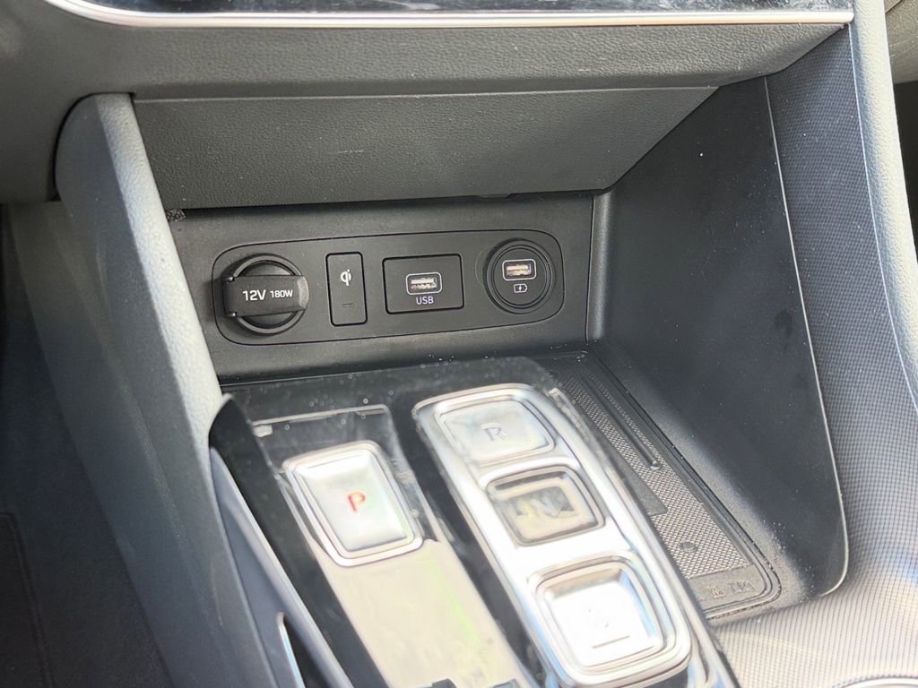 Used 2020 Hyundai Sonata Limited image 22