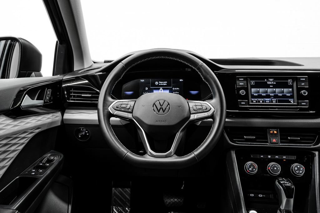 Used 2024 Volkswagen Taos S FWD image 23