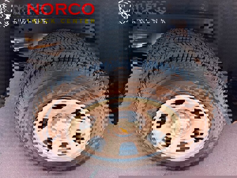 Used 2021 Chevrolet Colorado W/T w/ WT Convenience Package image 23