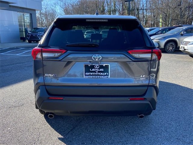 Used 2024 Toyota RAV4 LE image 6