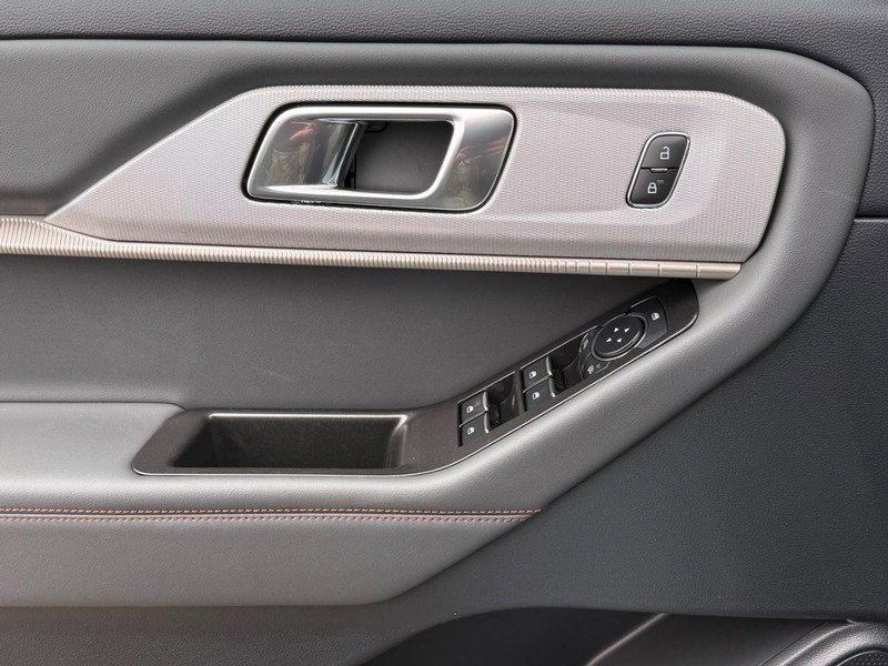 New 2026 Ford Explorer Active image 26