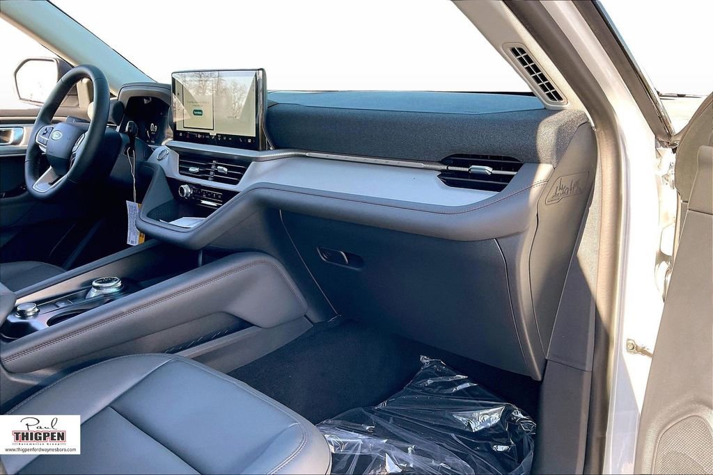 New 2026 Ford Explorer Active w/ Active Comfort Package image 27