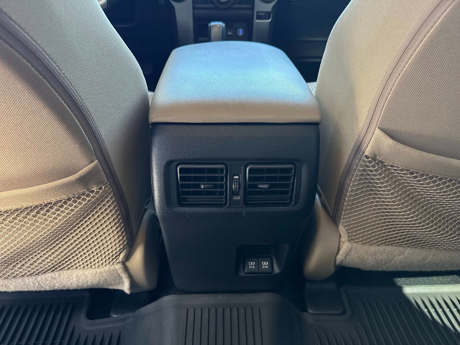 Used 2022 Toyota 4Runner SR5 AWD/4WD image 17