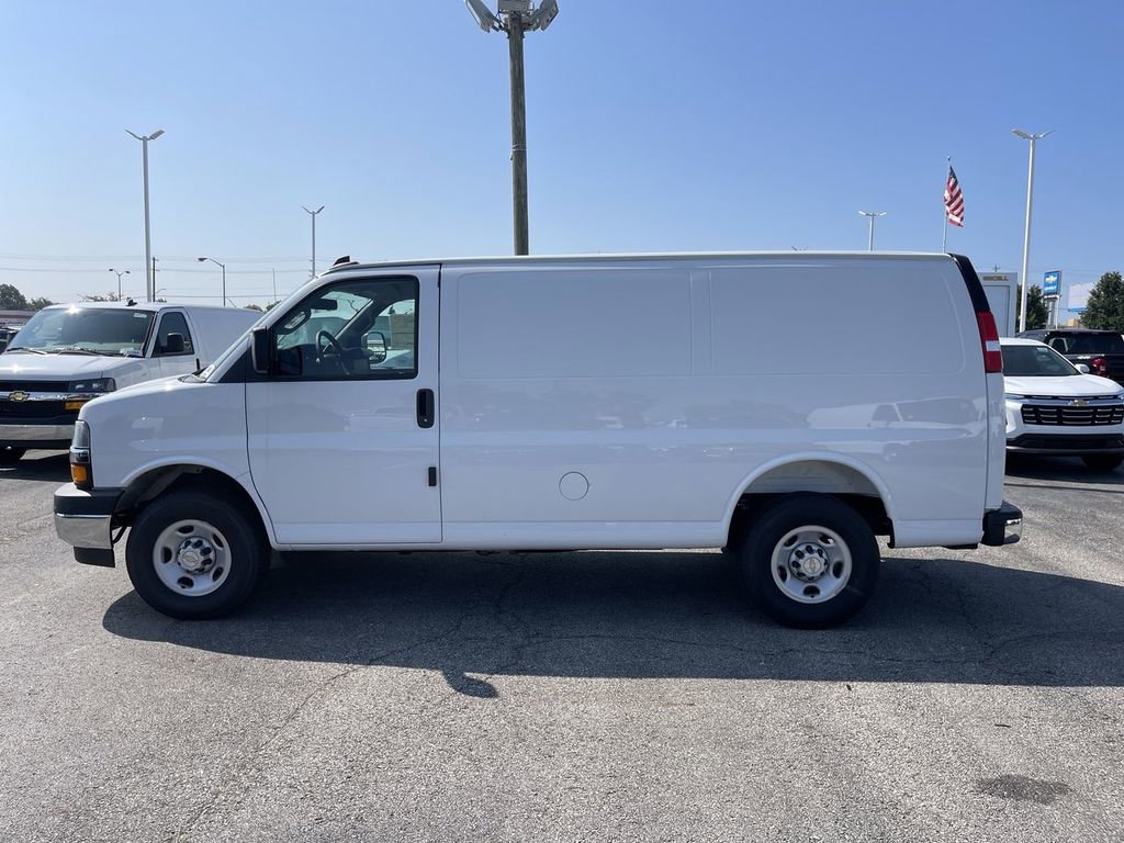 New 2025 Chevrolet Express 2500 w/ Driver Convenience Package RWD image 3