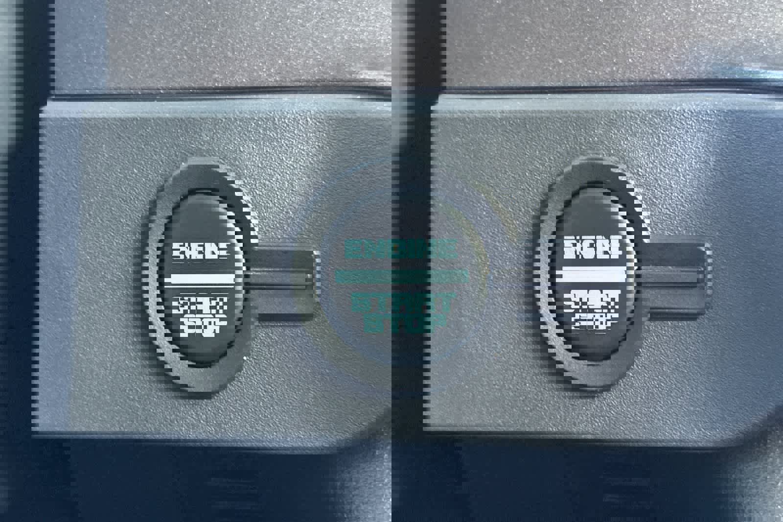 New 2025 Ford Bronco Badlands image 24