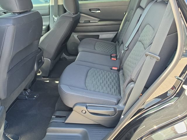 Certified 2022 Nissan Pathfinder S FWD image 16