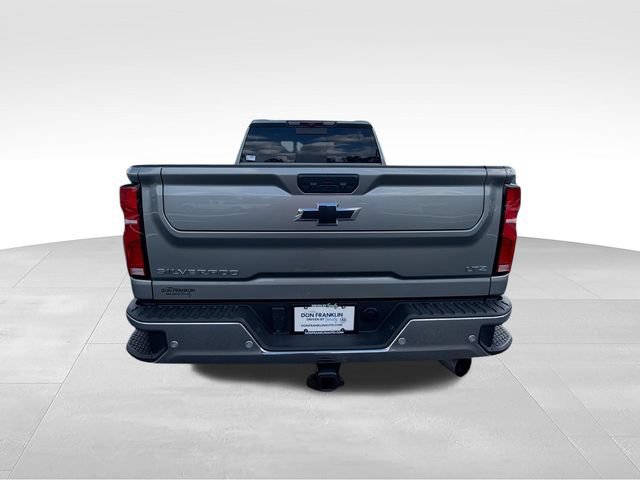 Used 2025 Chevrolet Silverado 2500 LTZ w/ LTZ Plus Package AWD/4WD image 7