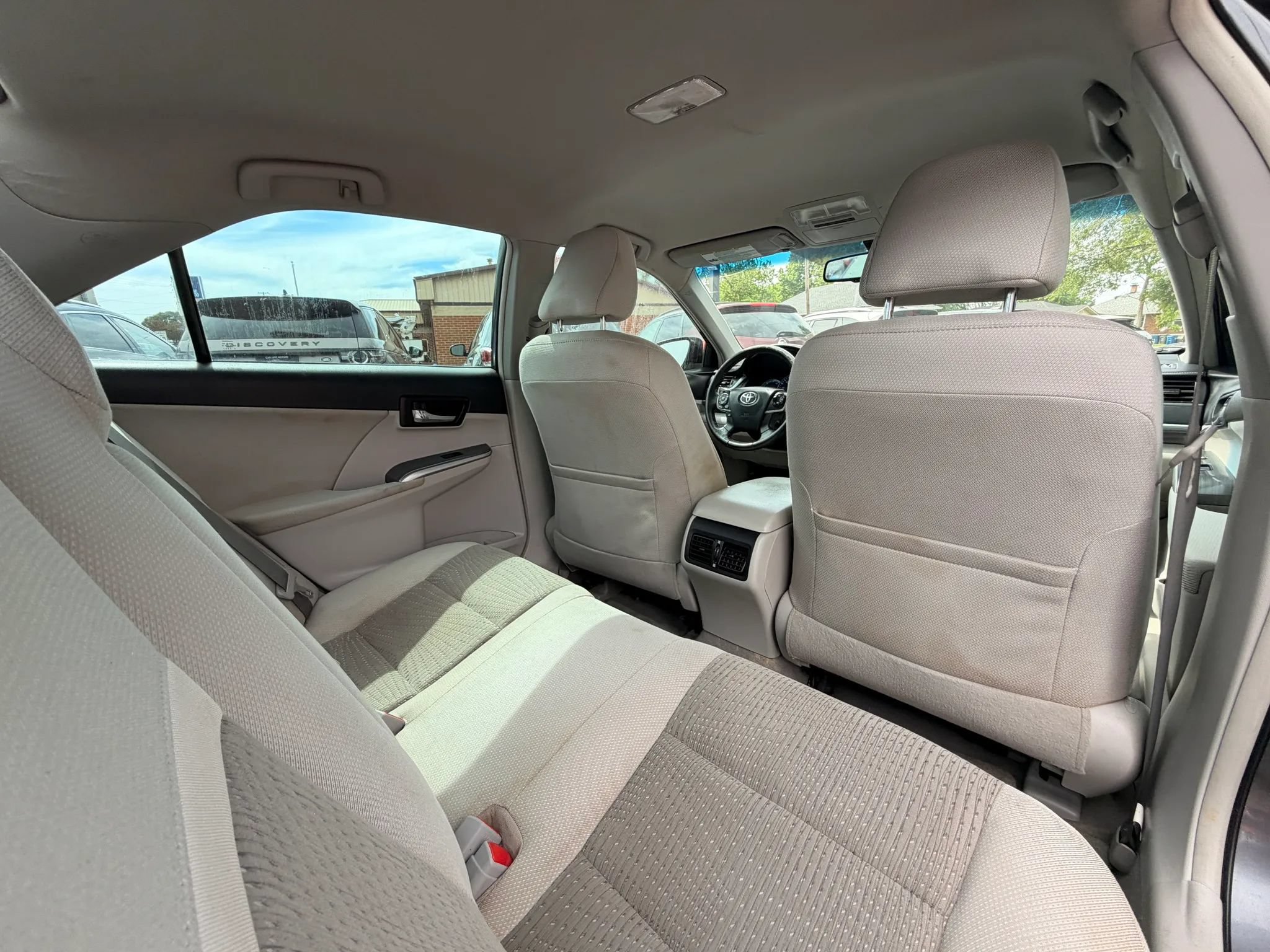 Used 2012 Toyota Camry XLE w/ Convenience Pkg FWD image 23