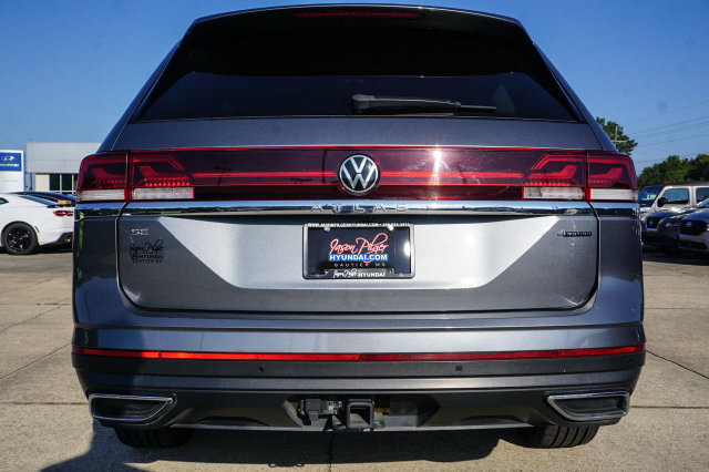 Used 2025 Volkswagen Atlas SE AWD/4WD image 6