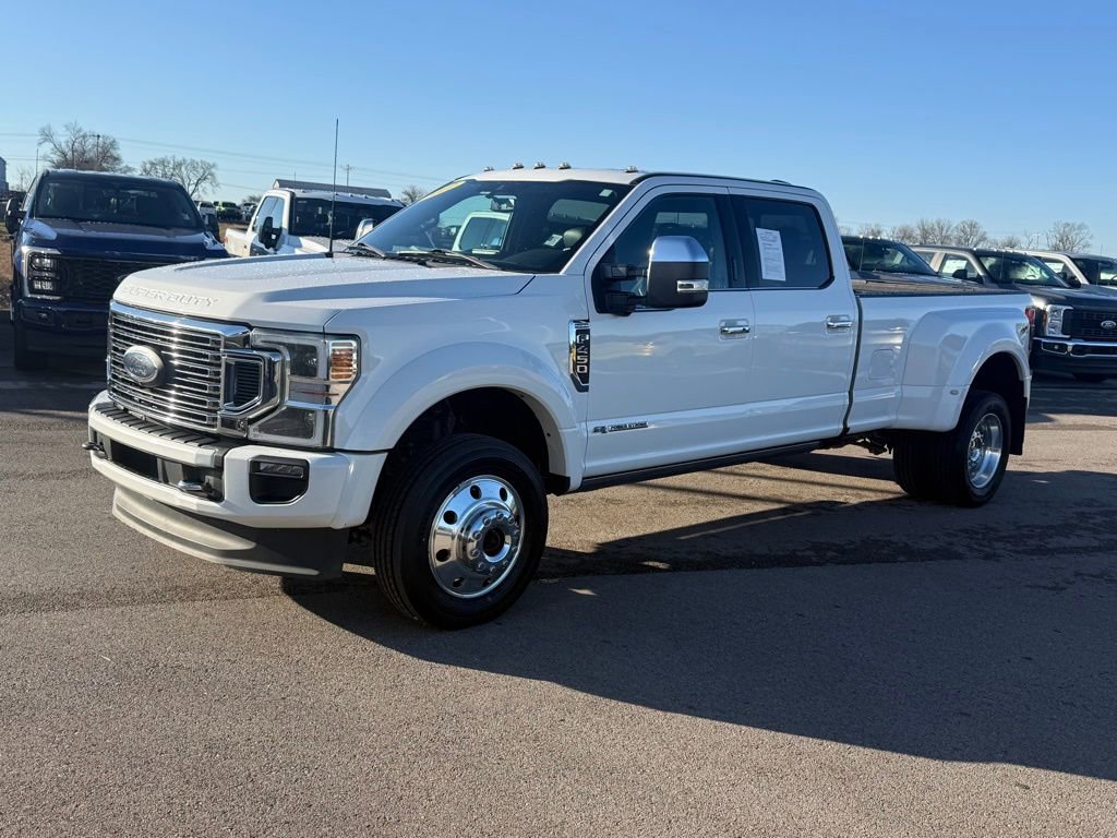 Used 2022 Ford F450 Platinum w/ FX4 Off-Road Package image 42
