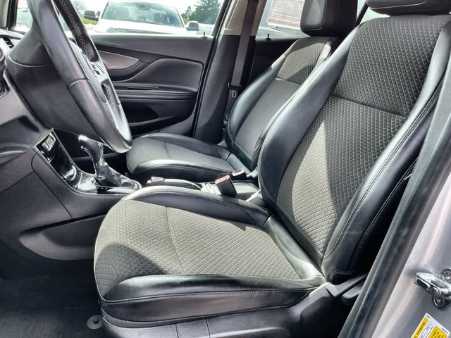 Used 2021 Buick Encore Preferred w/ Safety Package AWD/4WD image 14