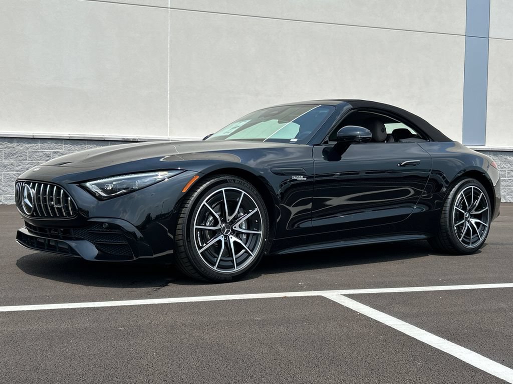 New 2027 Mercedes-Benz SL 43 AMG image 1