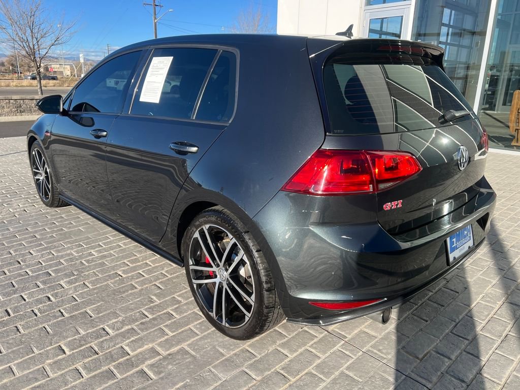 Used 2017 Volkswagen GTI Sport image 3