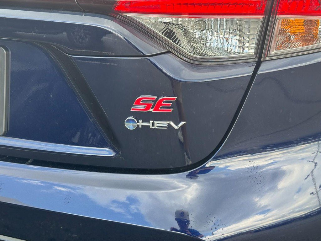 New 2026 Toyota Corolla SE w/ SE Premium Package FWD image 5