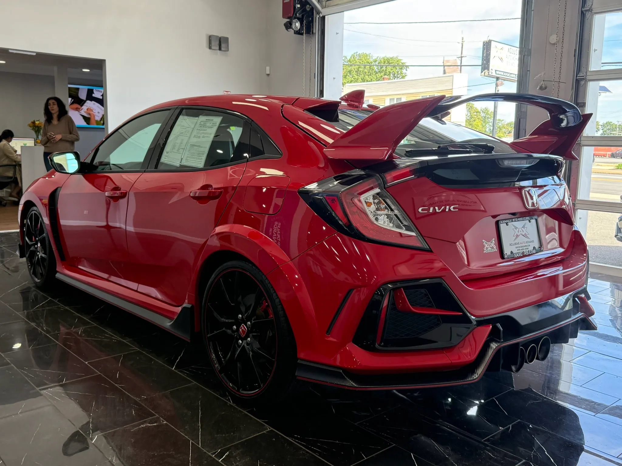 Used 2021 Honda Civic Type R image 4