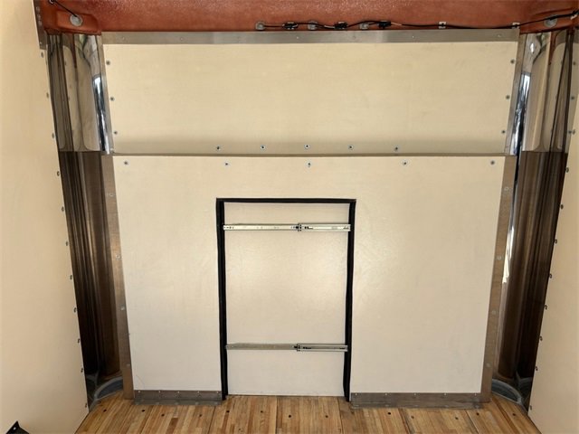 Used 2022 GMC Savana 3500 w/ Power Convenience Package image 29