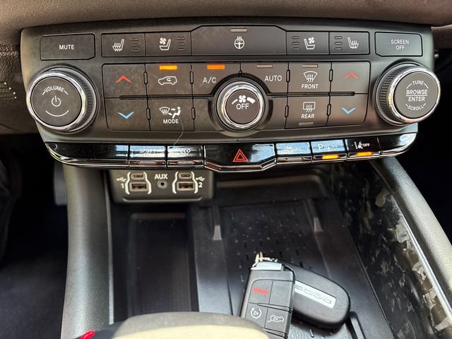 Certified 2025 Dodge Durango R/T AWD/4WD image 35