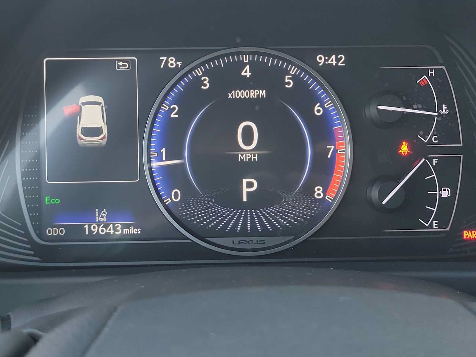 Used 2020 Lexus UX 200 w/ Premium Package FWD image 30
